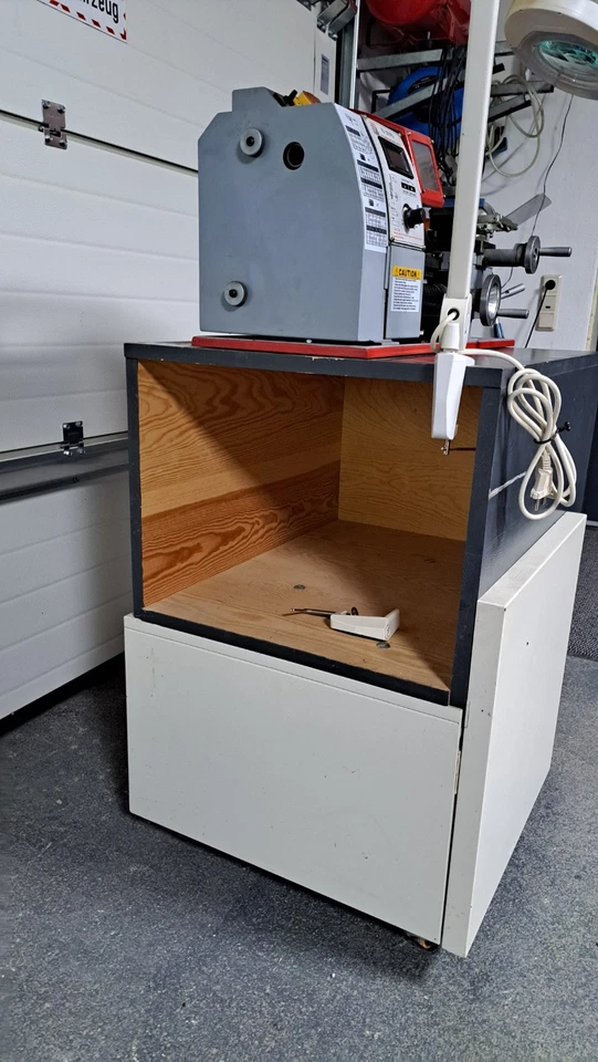 Holzmann Tischdrehbank ED 300FD mit fahrbarem Tisch neuwertig - Bild 3 von 4