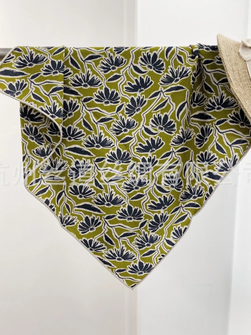 70% Cashmere 30% Silk Neckerchief Scarf Scarf grass Print Bandana 26'' Shawl new