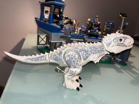 LEGO Jurassic World Indominus Rex Breakout 75919 Complete W/Manual Missing Parts