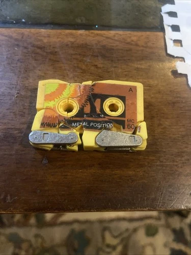 Transformers Steeljaw G1 Music Cassette Tape Yellow Lion Retro Vintage Toy