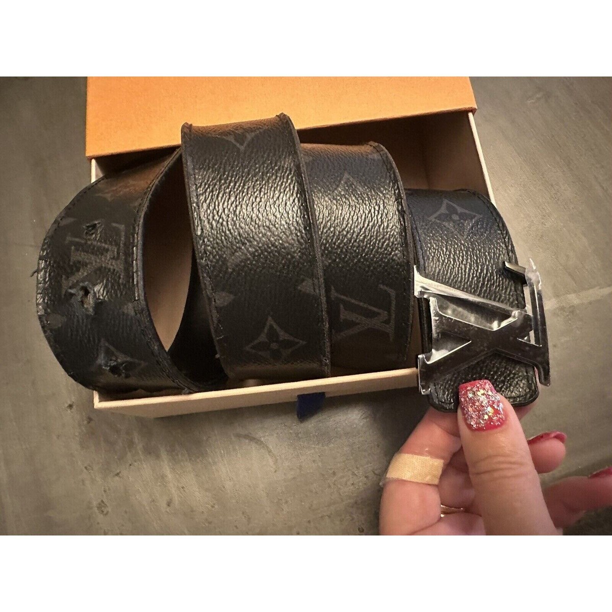 Louis Vuitton LV Initials 40MM 85 Reversible Monogram