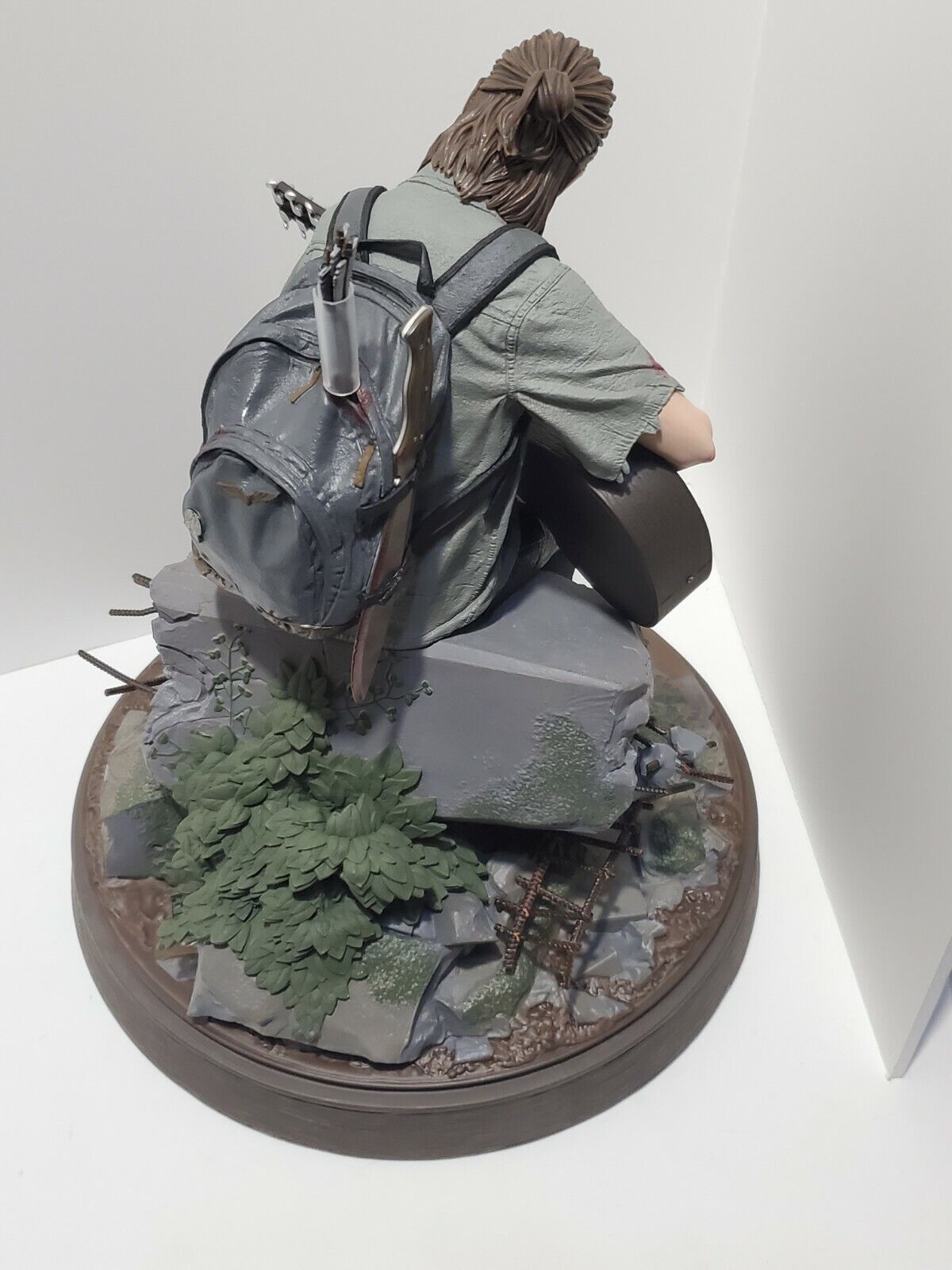 A New Ellie Statue Headlines Fresh The Last Of Us Part II Gear - Game  Informer