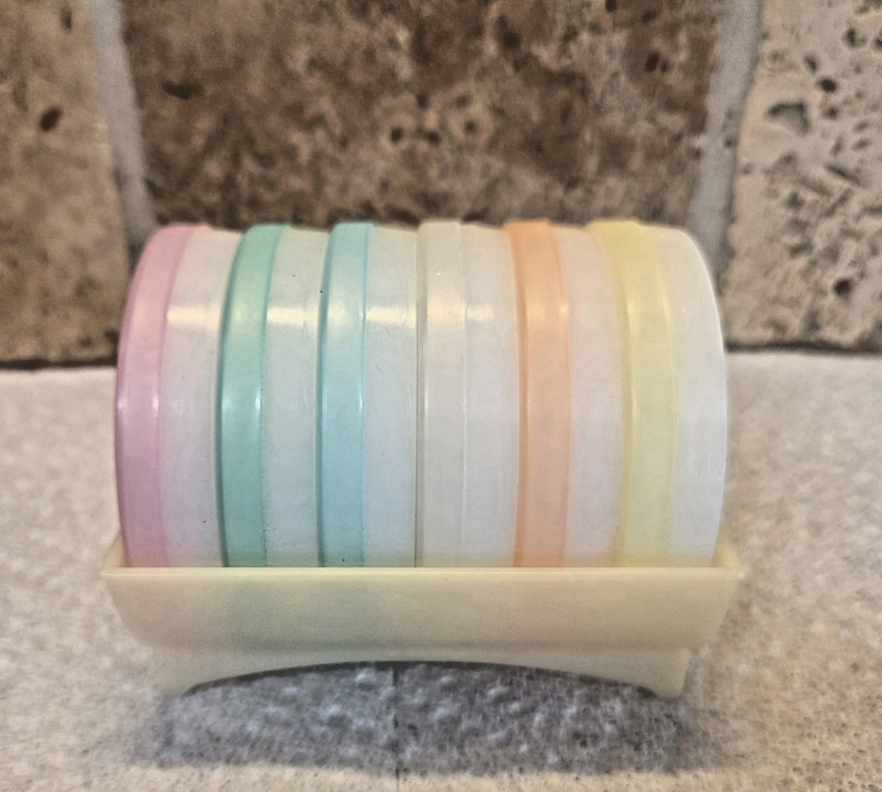 Vintage Tupperware Coaster Set of 6 Caddy Wagon Wheel 3" diameter