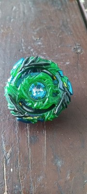 Beyblade Burst Evolution Takara Tomy Hasbro Switchstrike Drain Fafnir Toy Top