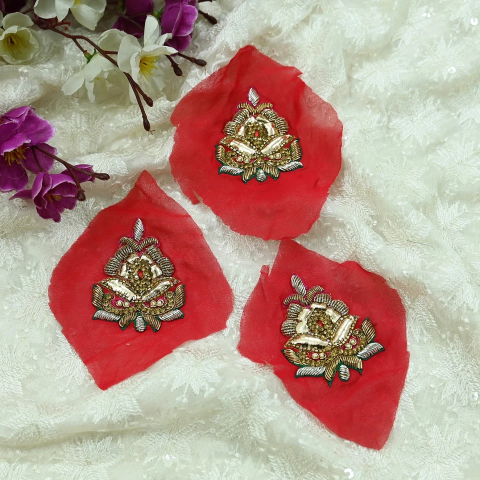 Vintage Red Pure Georgette Silk Appliques – Set of 3 Hand-Embroidered Dabka Zari - Image 2 of 4