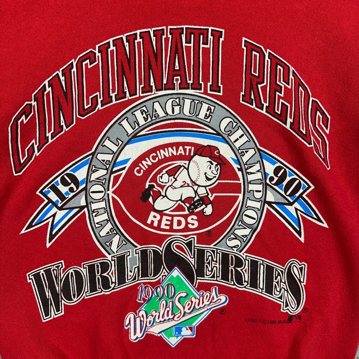 VINTAGE Cincinnati Reds Sweatshirt Mens Small Red 1990 World