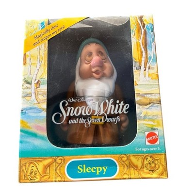 NIP 1992 Snow White & the 7 Dwarfs Sleepy Magically Close & Open His Eyes