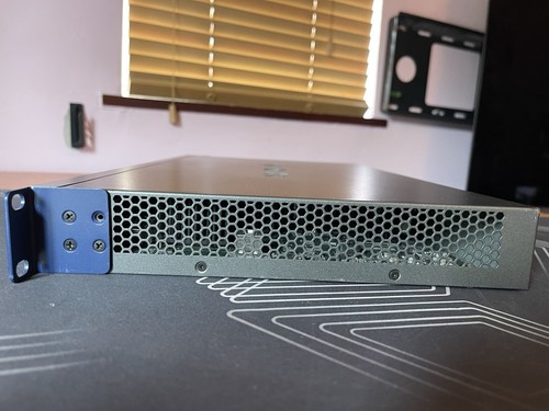 Netgear ProSafe XS712T Smart Managed Switch 12-Port 10GBASE-T/10GBE rj45 2x sfp+ - Afbeelding 6 van 13