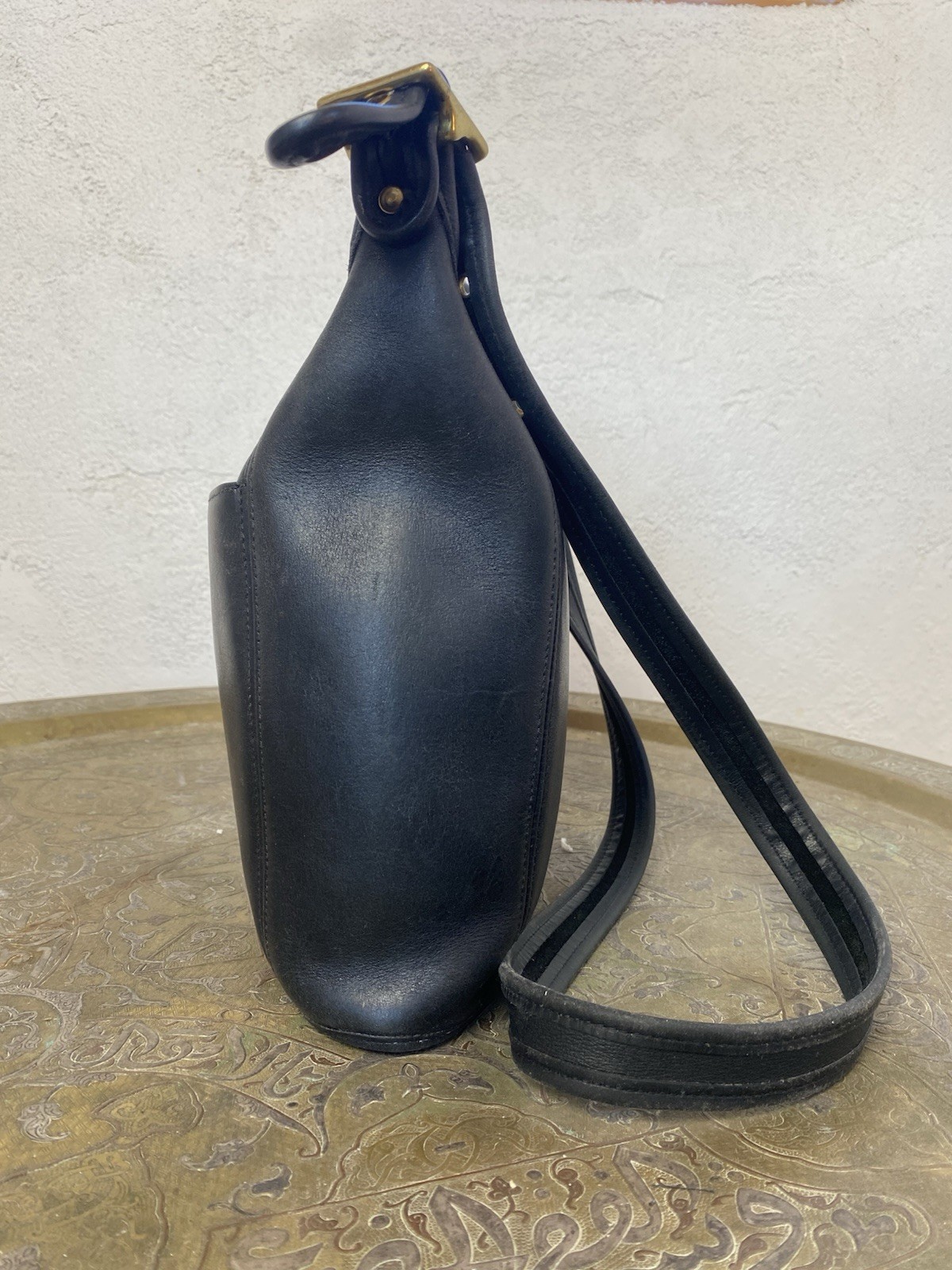 Authentic Vintage Coach 90's Legacy Slim Duffle Black Leather Shoulder Bag 9816 image 6