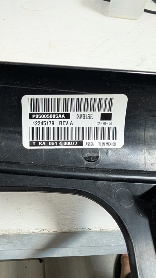 Chrysler Town and Country Caravan 05136817aa Original OEM Part Pull Good Cond... Foto 2 de 4