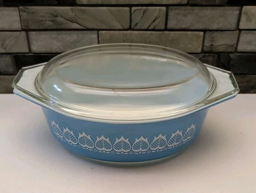 Vtg Pyrex Blue Tulip 1.5 Qt Oval Casserole Dish #043 w/ Lid - 1964 Promo Glossy!