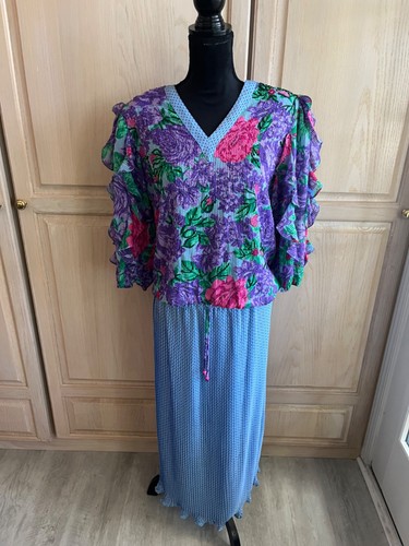 diane freiseis Beaded Set
