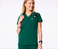 FIGS Catarina Scrub Top FW1000 Hunter Green 1661 - Size Small