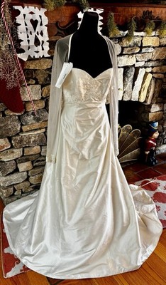 Paloma Blanca Wedding Dress Ivory Silk Off Shoulder Train Damaged New 12