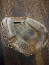 Vintage Wilson Catcher's Mitt