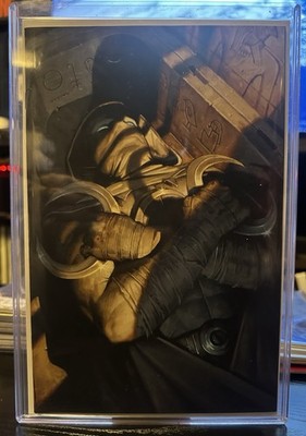 Marc Spector: Moon Knight #1 1:100 E.M. Gist Virgin Variant!