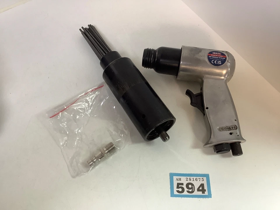 SEALEY AIR NEEDLE SCALER PISTOL TYPE SA501 *PREOWNED* - Image 4 of 4