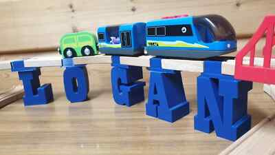 Holzeisenbahn Schienen Buchstabe Name Brückenträger (Brio, Aldi, Ikea etc.)