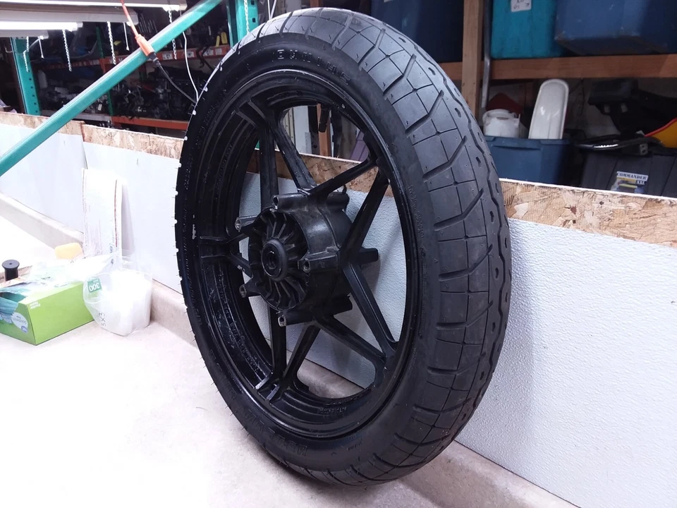 Honda V65 Magna VF VF1100 Front Wheel Rim VF1100C 1983 ANX-B198 - Image 2 of 4