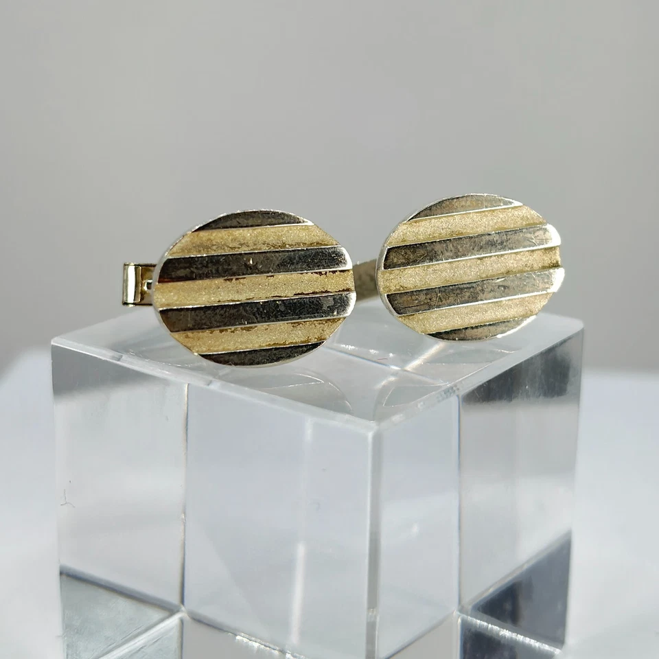 Gemelli Tiffany & Co. In Argento Sterling Ovale 0.8"x0.6" Faccia Cool #A1597 - Immagine 2 di 4