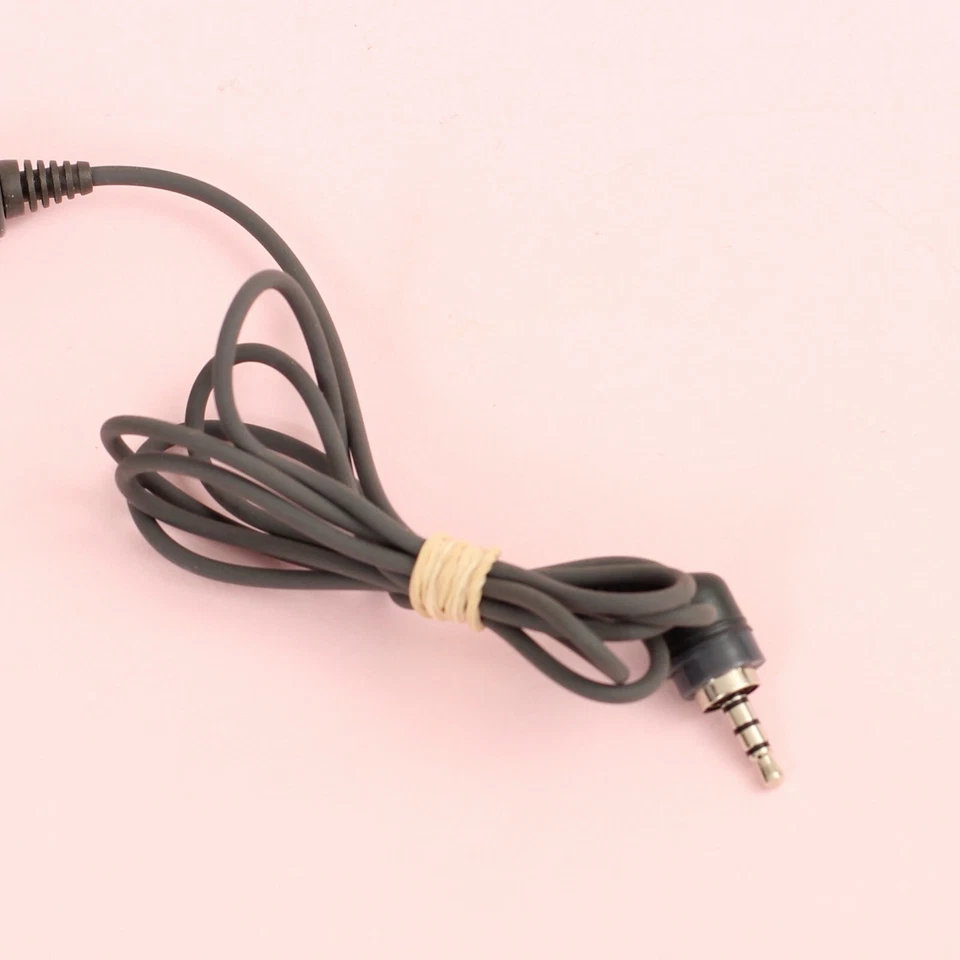 Genuine Panasonic Photo Shot Shutter Remote Cable for Video Camera - Image 3 of 3