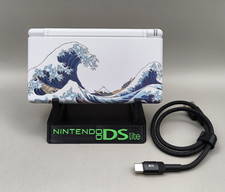 Nintendo DS Lite Konsole Great Wave Design + USB-C Mod | Stylus | Top Zustand