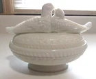 Vintage Westmoreland Glass Love Birds Covered Dish WG Milk Glass