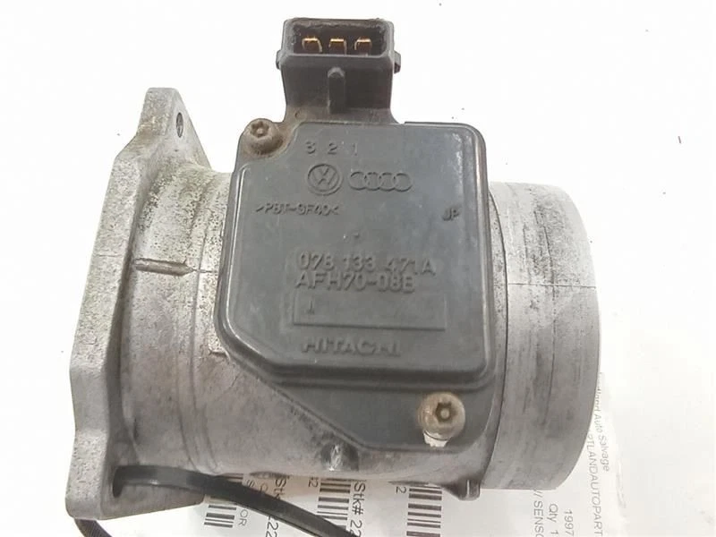 AUDI CABRIOLET 1997 medidor de flujo de aire de masa con sensor 2,8 L fabricante de equipos originales usado probado AFH70-08B Foto 4 de 4