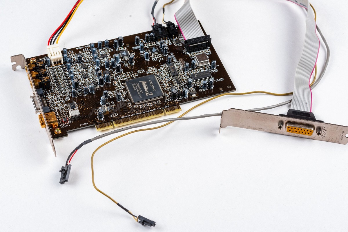 Sound Blaster Audigy 2 ZS Platinum SB0360 24-bit 96kHz PCI Sound