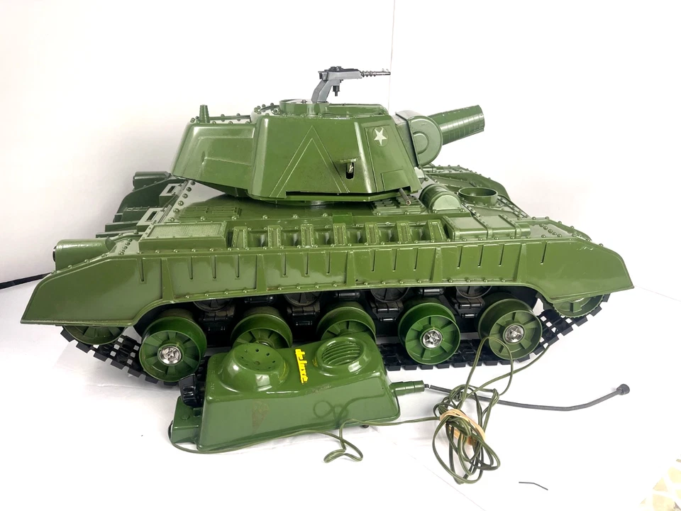 Tanque de colección Tiger Joe tanque juguete de lujo 1960 control remoto quirúrgico como está Foto 3 de 4