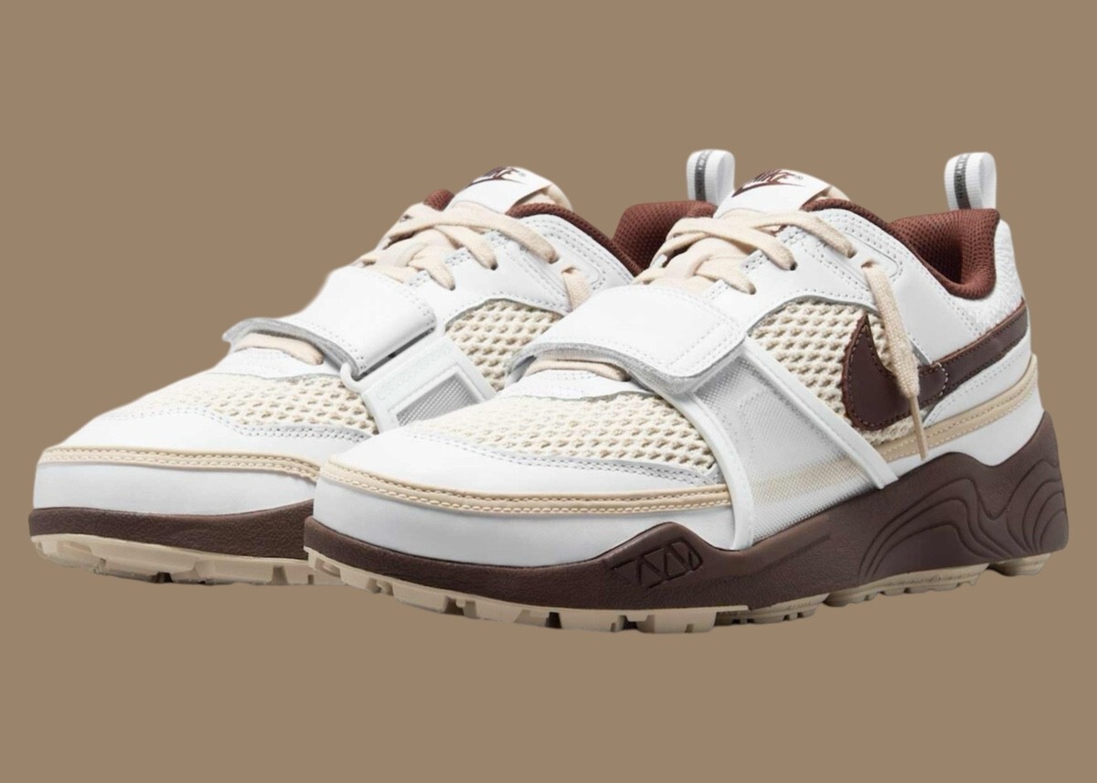 Travis Scott x Zoom Field Jaxx Light Chocolate Sz 13 men's Nike