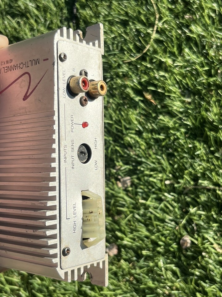 Jensen A800 Old School Car Audio Multi Channel Amplifier Amp 40 watt X