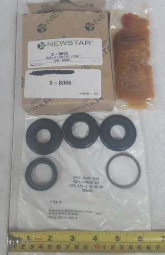 TRW Power Steering Box TAS 40 Input Shaft Seal Kit S&S # S-B066 Ref. # TAS00001 - Picture 2 of 9
