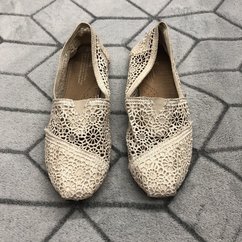(A6)Toms Women's Size 7W Classic Flats 