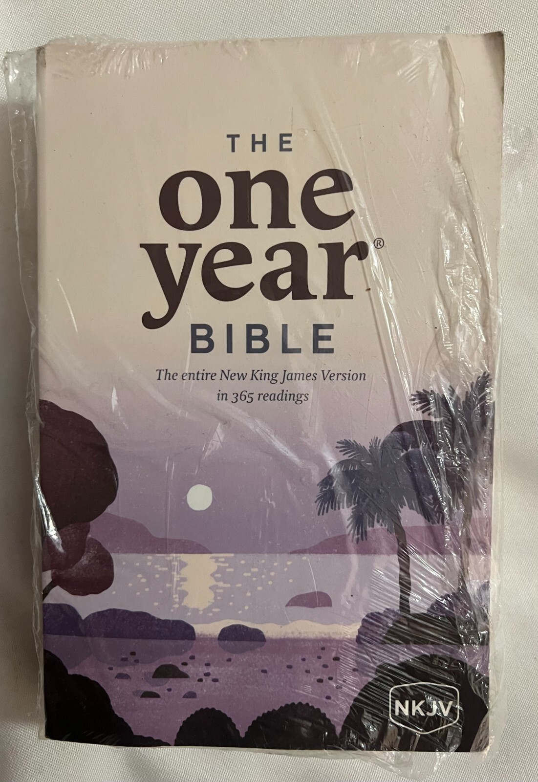 The One Year Bible NKJV Softcover 9781414363264 | eBay