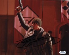 Justin Hartley Smallville Autographed Signed 8x10 Photo ACOA 2020-1