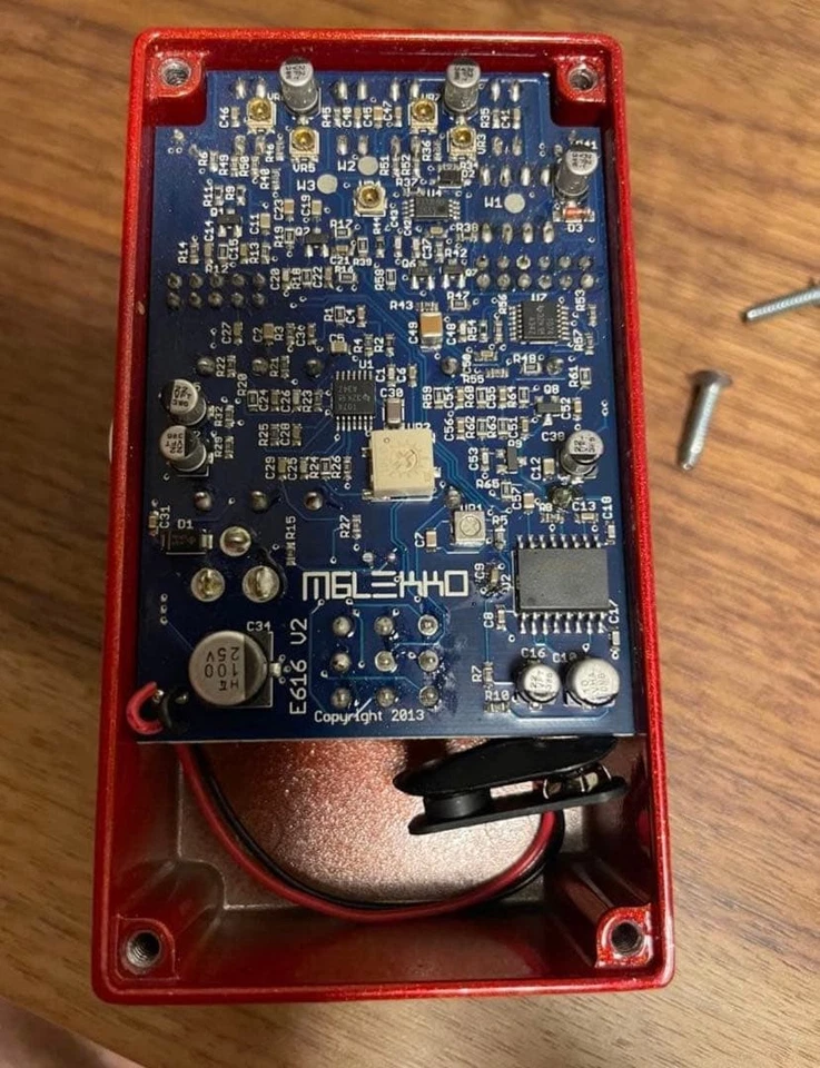 Pedal de retardo analógico Malekko Ekko 616 MkII usado Foto 3 de 3