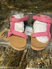 New $85 Womens Reef Rem Hi Platform Sandals, size 10