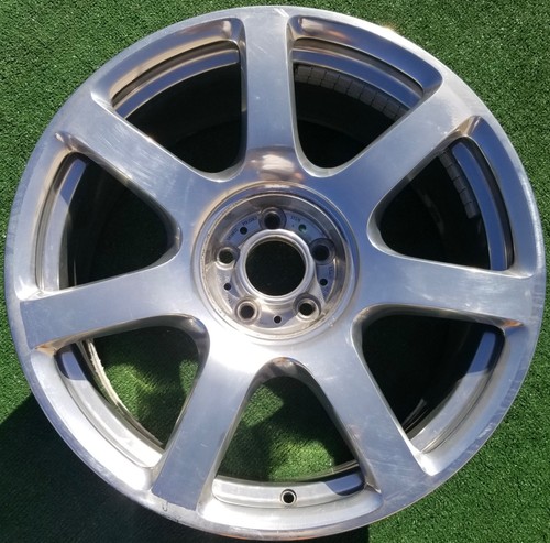 Rolls-Royce Wraith Rear Wheel P/N 6859832 Photo - $449