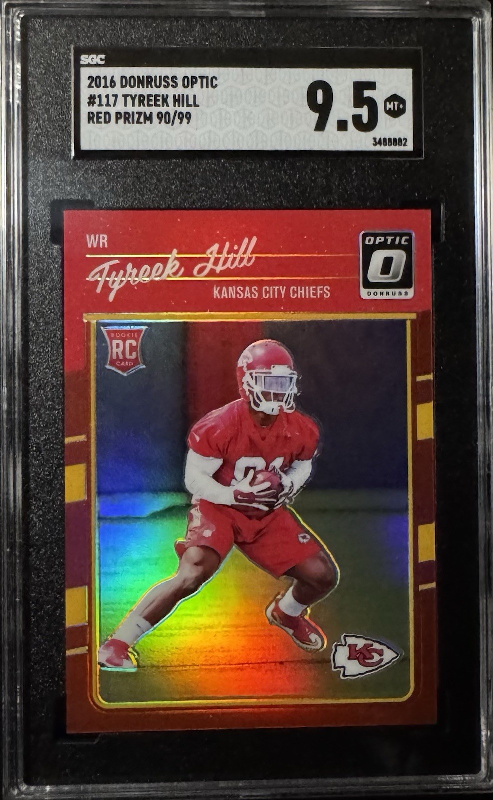 2016 Panini Donruss Optic #117 Tyreek Hill RC Rookie Red Prizm /99 SGC 9.5 MINT+