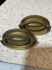 Vintage Hepplewhite Style Furniture Drawer Pulls Oval Pressed Brass Set Of 2