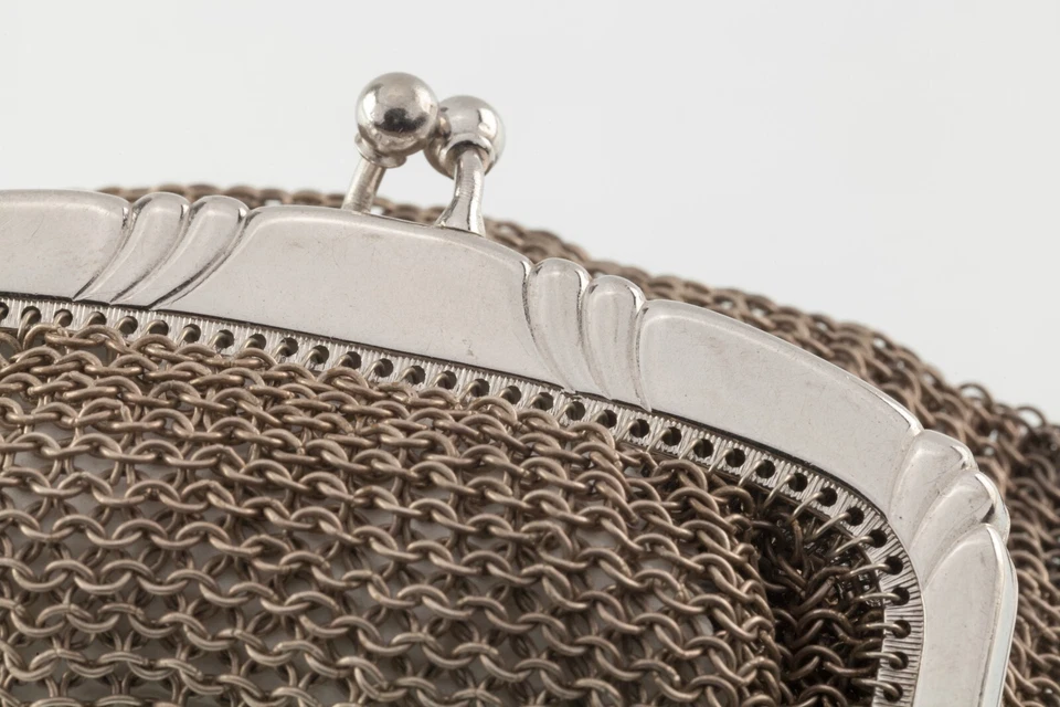 Cartera de cambio de malla de plata esterlina Whiting & Davis de colección Foto 4 de 4