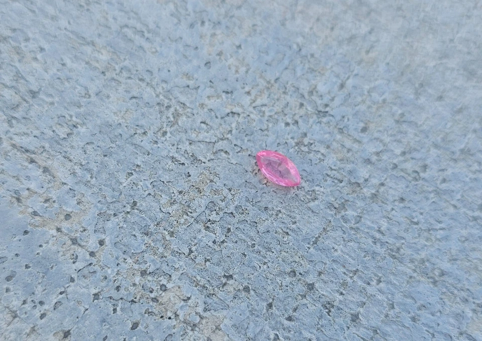 Spinel Marquise粉色散装宝石 — 第 4/4 张图片