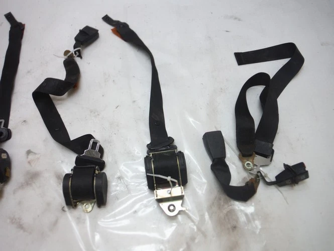 BMW M3 1997 sedán conjunto de cinturón de seguridad A/T OEM 1995 1996 1998 Foto 2 de 4