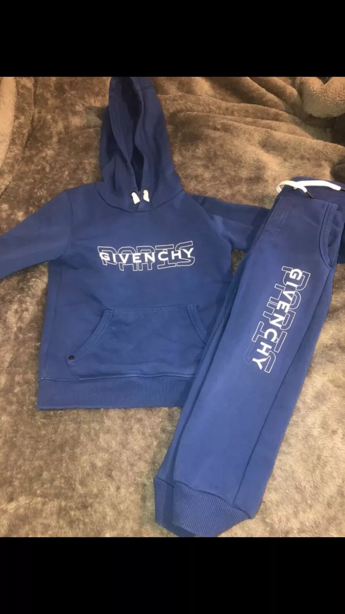 Tracksuit givenchy cheap