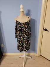 Pink Rose Size Medium Dress Womens Black Floral Cold Shoulder 