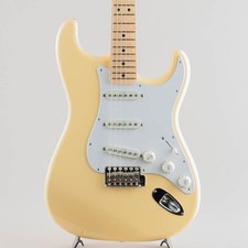 Fender Yngwie Malmsteen Stratocaster Vintage White Scalloped Maple