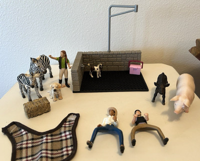 Misc Schleich Toy Figures-Farm, Safari, Jockey, Cowboy, Horse Washing-Incomplete