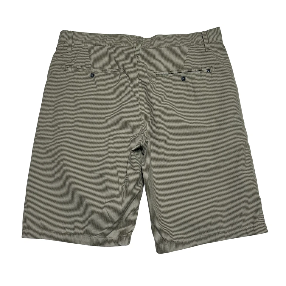 Pantalones Cortos Hurley Walk Para Hombres 32 Caqui Rayas Chino Frente Plano Informales Exterior Foto 2 de 4