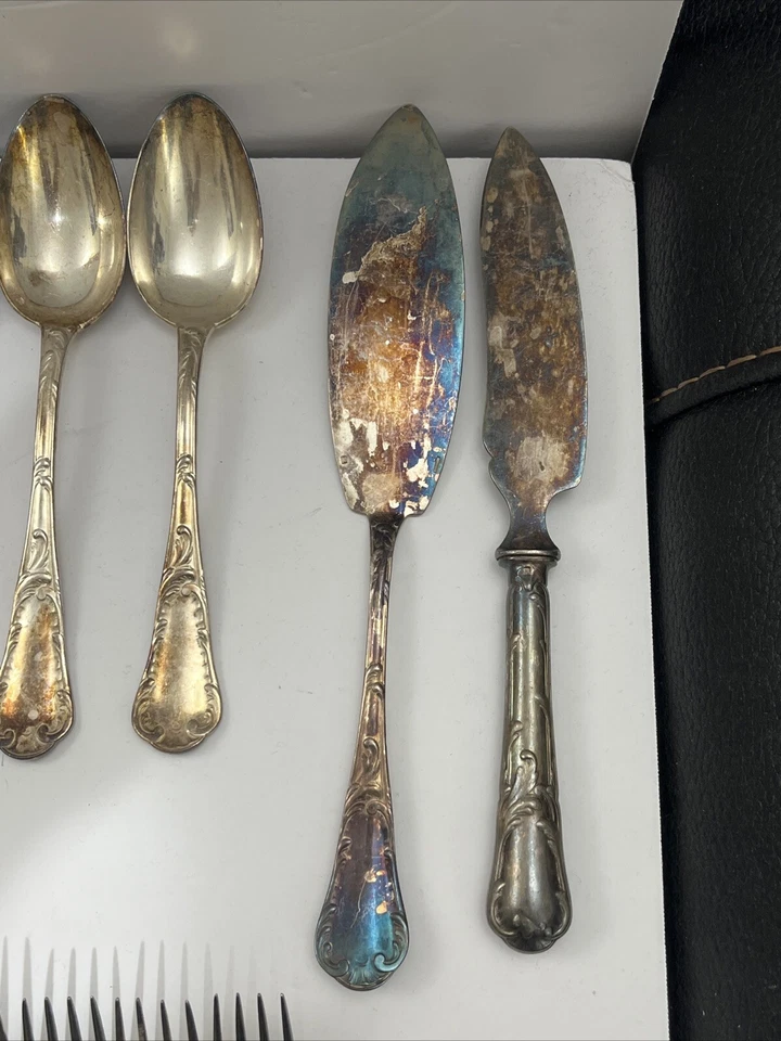 Christofle Francia cubiertos Louis XV crisantemo plato de plata 34 piezas cubiertos Foto 2 de 4